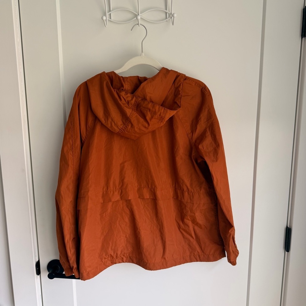 Madewell Raincheck Packable Raincoat- Women - Picture 7 of 9